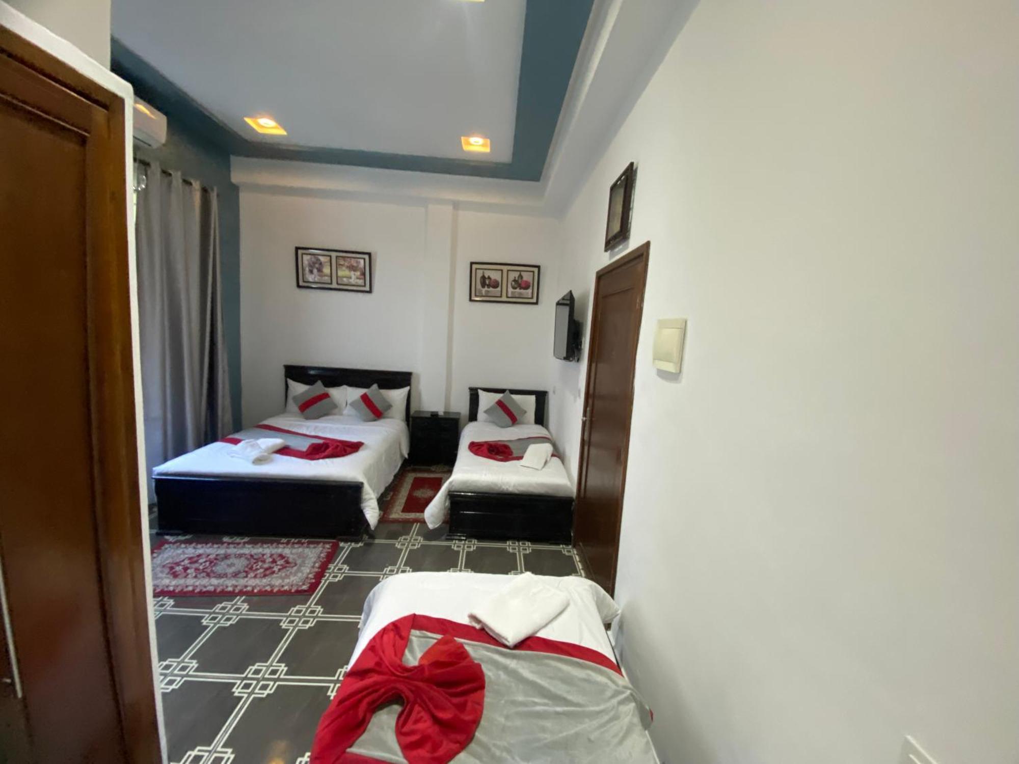 Hotel Biarritz Танжер Экстерьер фото